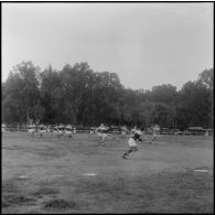 Constantine. Finale interarmées de rugby. Ambiance du match.