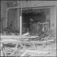 Alger. Attentats de l'Organisation armée secrète (OAS). Une boucherie a explosé.