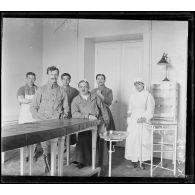 Corfou. L'Achilleion. La salle d'opération. [légende d'origine]