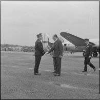 La Reghaïa. Jean Morin salue une autorité.