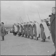 Rocher Noir. Cérémonie de passation des pouvoirs entre Jean Morin et Christian Fouchet.