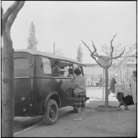 Fondouk. Commerce ambulant.