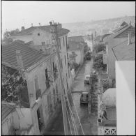 Alger. Bouclage du quartier des Tagarins et du Télemly par les gendarmes et le Régiment d'infanterie de marine (RIMa).