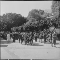 Alger. Chapelle de l'hôpital Maillot. Cérémonie funéraire. Cortège funèbre.