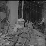 Alger. Attentat au plastic au journal d'Alger par l'OAS (Organisation armée secrète).