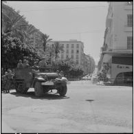 Bouclage du centre d'Oran.