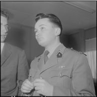 La Reghaïa. Pot offert aux journalistes pour le départ du général Ailleret.