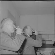 La Reghaïa. Pot à l'école militaire d'infanterie (EMI).