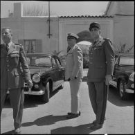 Hôtel du corps d'armée d'Oran (CAO). Conférence. Des autorités militaires.