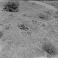 Des soldats utilisent un radar le long de la frontière marocaine dans la région de Tlemcen.