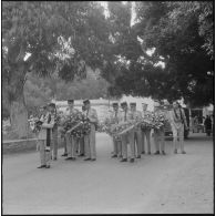 Obsèques d'un gendarme et d'un soldat du contingent à la chapelle de l'hôpital Maillot d'Alger. Eloge funèbre.