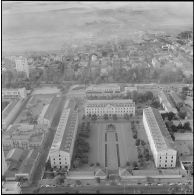 Vue aérienne de la caserne du 1er régiment étranger d'infanterie (REI) à Sidi-Bel-Abbès.