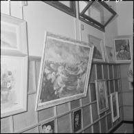 Exposition de peinture à la base aérienne 210 (BA 210).
