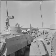 Cérémonie funèbre à l'occasion du départ de la légion étrangère de Sidi-bel-Abbès.