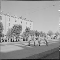 Cérémonie funèbre à l'occasion du départ de la légion étrangère de Sidi-bel-Abbès.