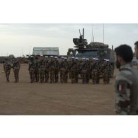 Rassemblement de légionnaires du 1er régiment étranger de génie (RG) pour la cérémonie de Camerone à Ménaka, au Mali.