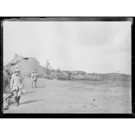 Mont des Flandres, au sommet du Mont-Noir. [légende d'origine]