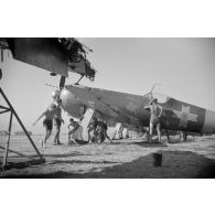 Le chasseur roumain IAR 80 numéro 131 baptisé Félicia du Grupul 9.