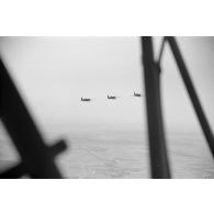 Une mission aérienne de chasseurs roumains IAR 80 du Grupul 9.