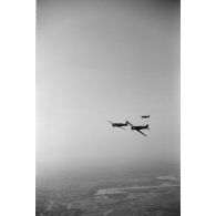 Une mission aérienne de chasseurs roumains IAR 80 du Grupul 9.