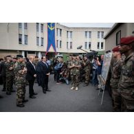 Présentation du dispositif Sentinelle par le gouverneur militaire de Paris.