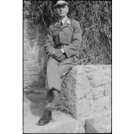 Portrait d'un membre de la section de propagande aéroportée (Luftwaffe Kriegsberichterzug bei Fallschim-Armee-Oberkommando).