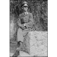 Portrait d'un membre de la section de propagande aéroportée (Luftwaffe Kriegsberichterzug bei Fallschim-Armee-Oberkommando).