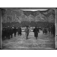 Cattaro. Monténégro. Le général sur le quai de Cattaro. [légende d'origine]