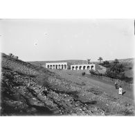 846. Panorama du village en cinq plaques. Le cercle et les chambres. [légende d'origine]