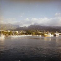 Port de Papeete.