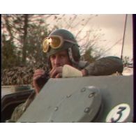 Exercice Marne 1980. Avions de chasse en vol basse altitude. Tirs et fumées.