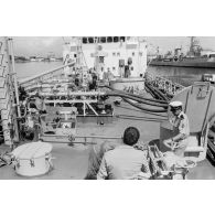 Service des essences des armées (SEA) à la base maritime de Papeete.