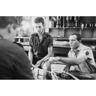 Groupe réseau filaire (GRF), militaires du rang (mdr) à l'instruction.