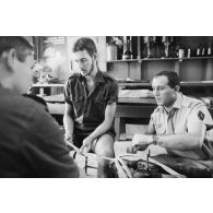 Groupe réseau filaire (GRF), militaires du rang (mdr) à l'instruction.