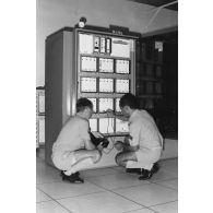 Le groupement de transmission terre (GTT) 815. Station d'émission de Mahina.