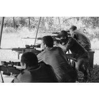 Le régiment d’infanterie de marine du Pacifique - Polynésie (RIMAP-P). Entraînement au champ de tir du Faaone (Tahiti) au fusil de précision FR-F1.
