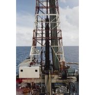 Plateforme de forage Tila à Moruroa (Mururoa).