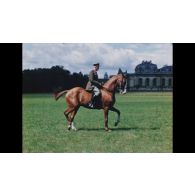 Fonds cinématographique du colonel André Jousseaume. Boîte titrée "Harpagon (en noir). Film américain / Jousseaume. Dressage. 1949. Harpagon en couleur".