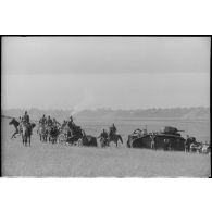 Le char français B1 Bis "Crécy au Mont" stoppé au sein d'une position de 8,8 cm FlaK.