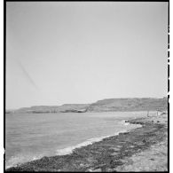 Décollage de l'hydravion de transport Lioré et Olivier H 246 Oranie, de la compagnie aérienne Air France, dans le port aérien de Marignane.