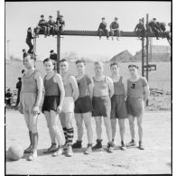Equipe de basket-ball d'une unité de l'armée de l'Air d'armistice.