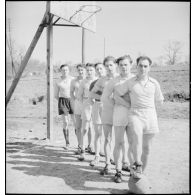 Equipe de basket-ball d'une unité de l'armée de l'Air d'armistice.