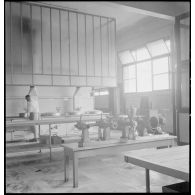 Les cuisines de l'atelier de réparation de l'armée de l'Air (ARAA) de Limoges.