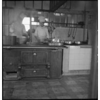 Les cuisines sur une base aérienne.