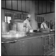 Les cuisines sur une base aérienne.