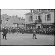 Cérémonie commémorative de la bataille de Dakar en septembre 1940.