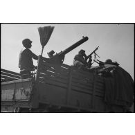 Poste de lutte antiaérienne d'une unité des forces terrestres antiaériennes.