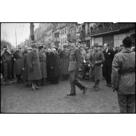 Visite du général de Gaulle à Colmar. [description provisoire]