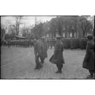 Le général de Lattre de Tassigny à Colmar. [description provisoire]