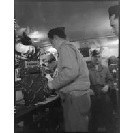 Camion atelier de la compagnie mixte de transmissions 97/84 de la 2e division blindée (2e DB).